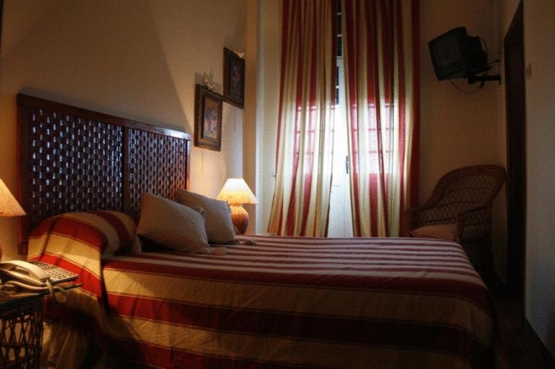 Residencial Panorama Hotel Covilhã Szoba fotó